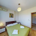 At Lighthouse Golf By Parnas Estate Apartmanhotel Balcsik