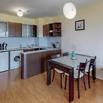 Apartmanhotel At Lighthouse Golf By Parnas Estate