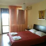 At Lighthouse Golf By Parnas Estate Apartmanhotel Balcsik