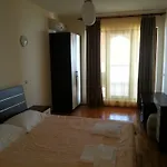 At Lighthouse Golf By Parnas Estate Apartmanhotel Balcsik