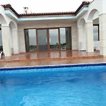 Apartmanhotel At Lighthouse Golf By Parnas Estate Balcsik