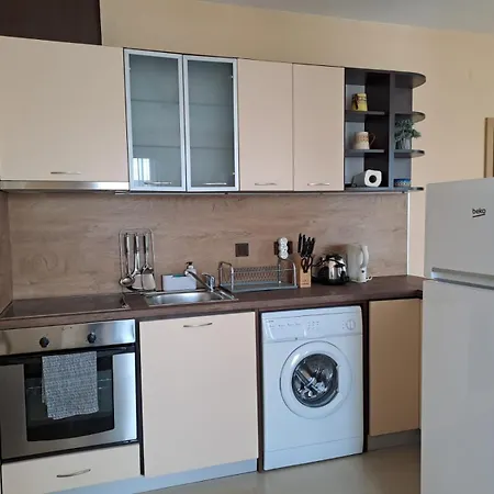 At Lighthouse Golf By Parnas Estate Aparthotel