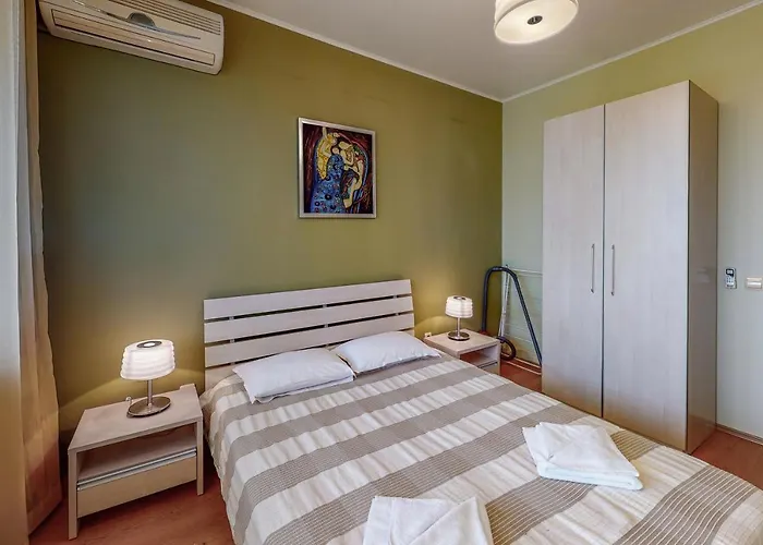 At Lighthouse Golf By Parnas Estate Balchik