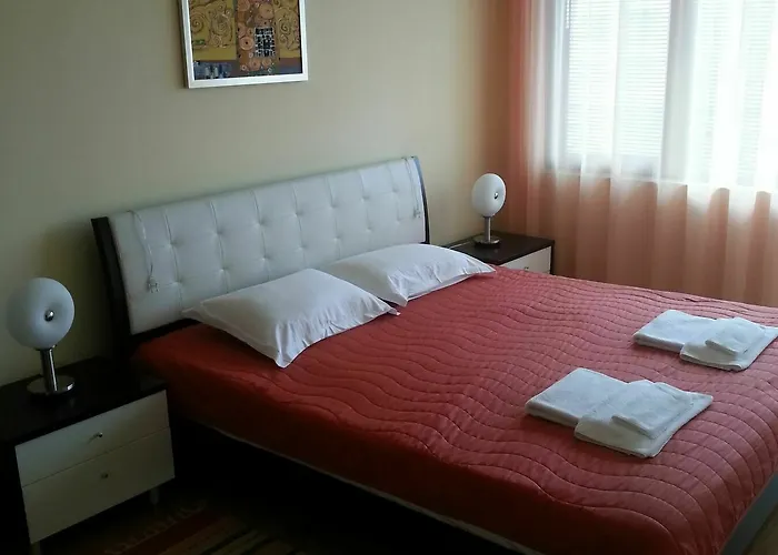 At Lighthouse Golf By Parnas Estate *