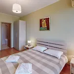 At Lighthouse Golf By Parnas Estate *