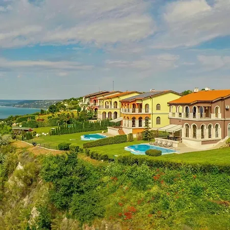 At Lighthouse Golf By Parnas Estate Aparthotel Balchik