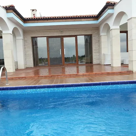 Aparthotel At Lighthouse Golf By Parnas Estate Balchik