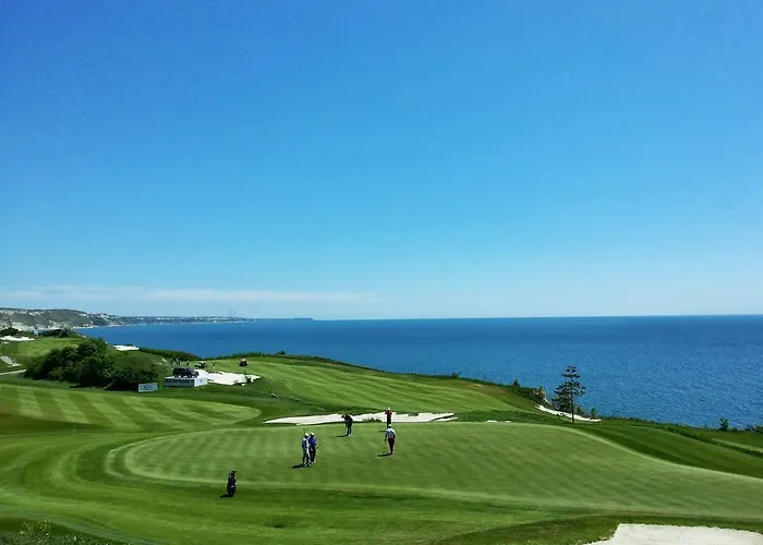 At Lighthouse Golf By Parnas Estate Балчик